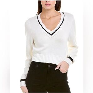 BCBGENERATION || Cropped V-Neck Sweater with Preppy Black Trim. Sz. M